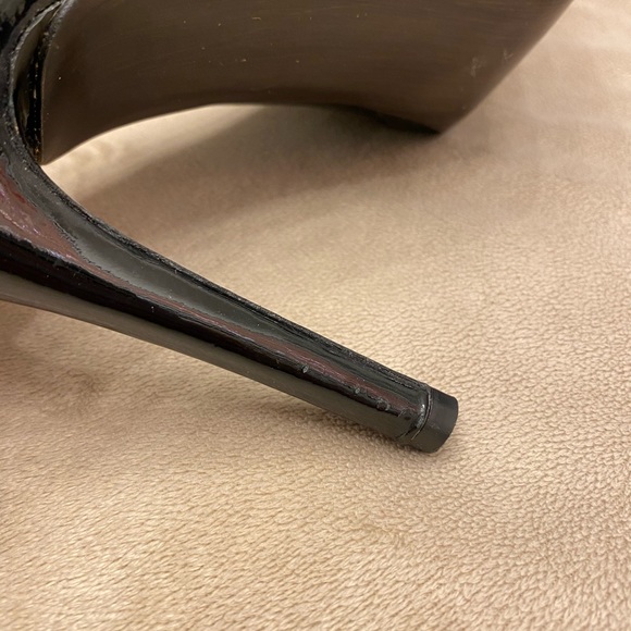 Stuart Weitzman patent platform pump - Picture 5 of 9